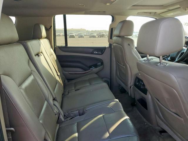 Chevrolet Suburban C1500 Ltz Image 3