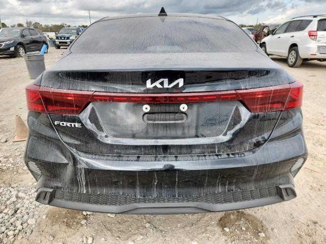 Kia Forte Lx Image 5