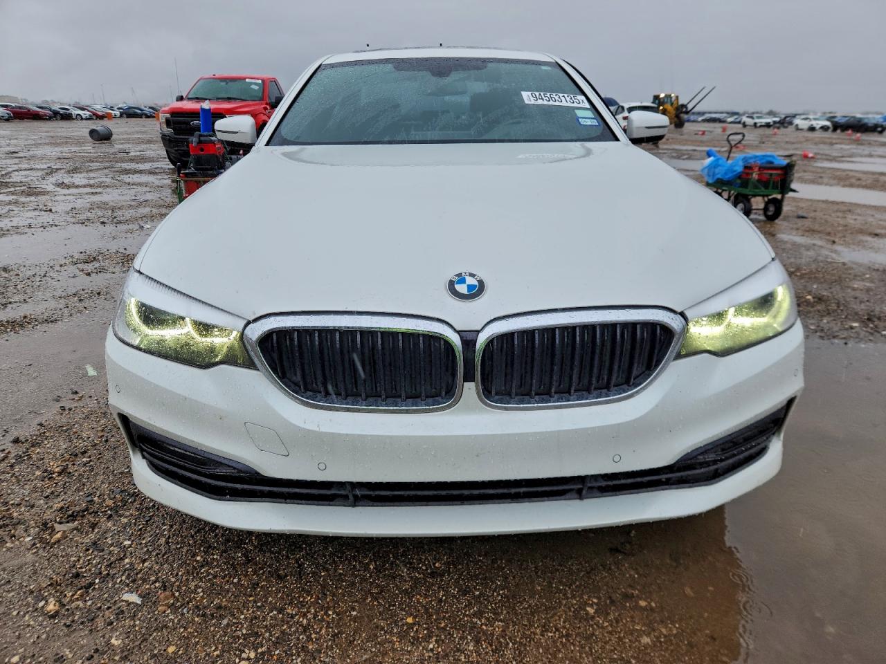BMW 5 Series I Image 2