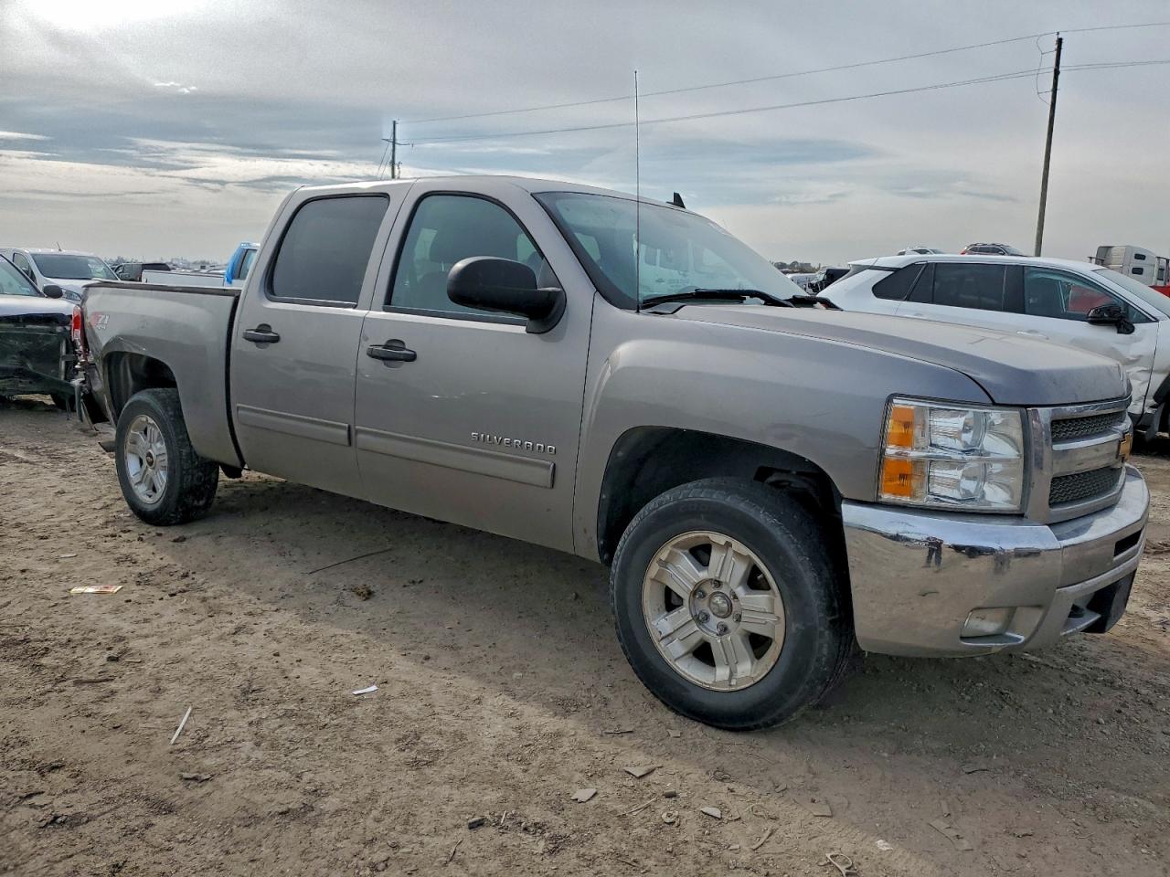 Chevrolet Silverado K1500 Lt Image 2