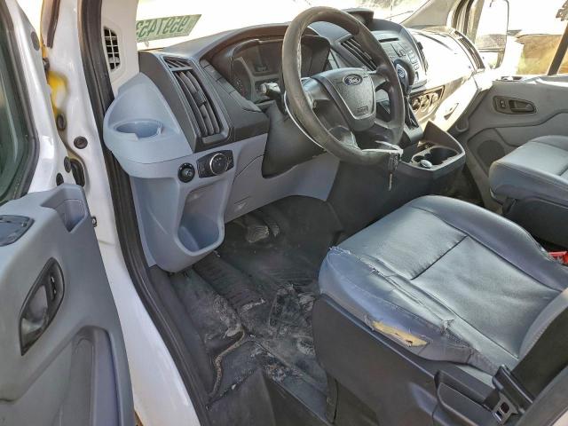 Ford Transit T-150 Image 8