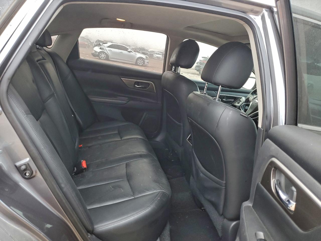 Nissan Altima 2.5 Image 9
