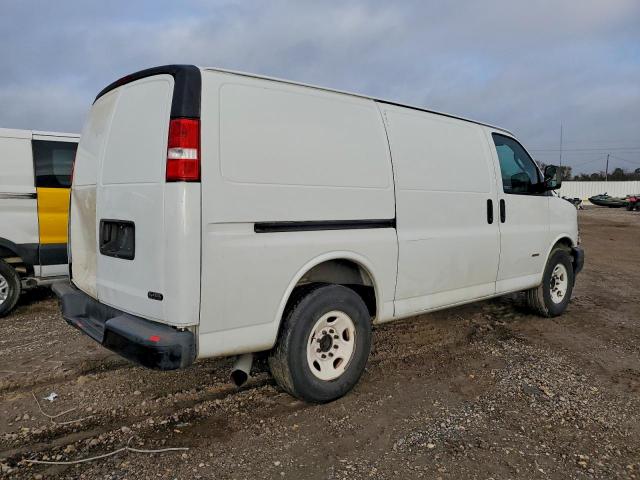 Chevrolet Express Image 2