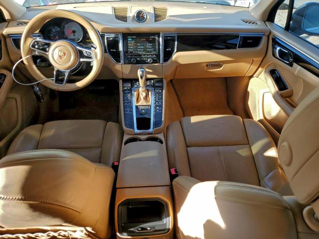 Porsche Macan S Image 8