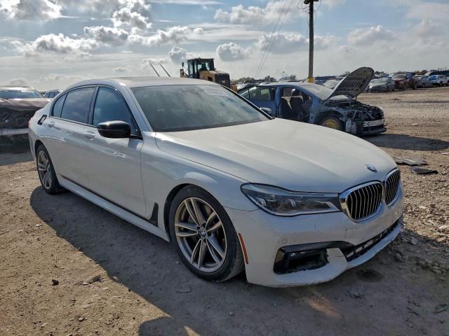 BMW 7 Series Xi Image 7