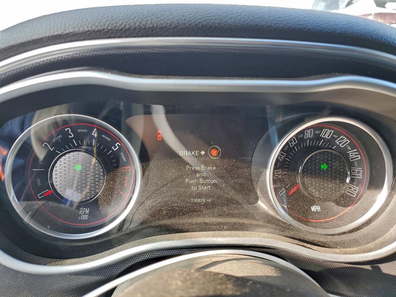 Dodge Challenger R/t Scat Pack Image 5