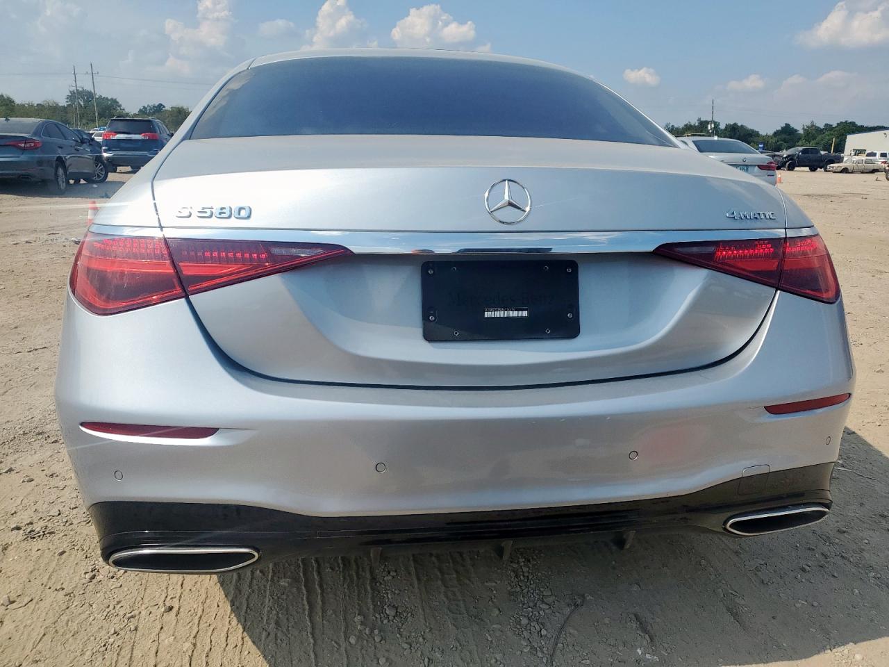 Mercedes-Benz S-Class 580 4matic Image 12