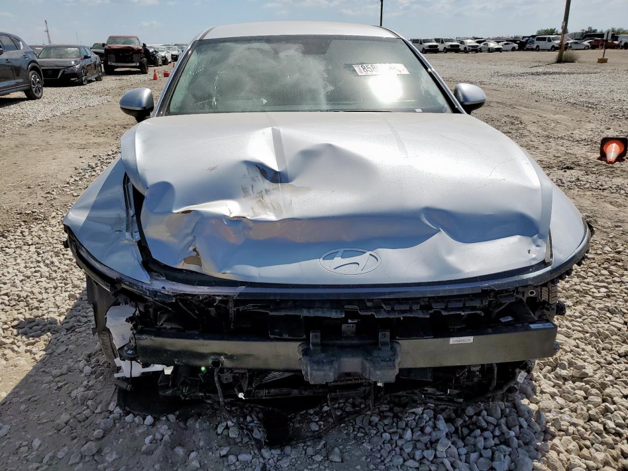 Hyundai SONATA Hybrid Image 6