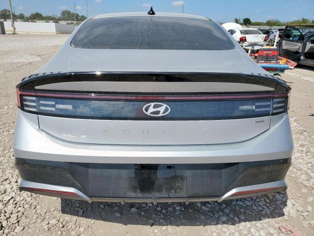 Hyundai SONATA Hybrid Image 8