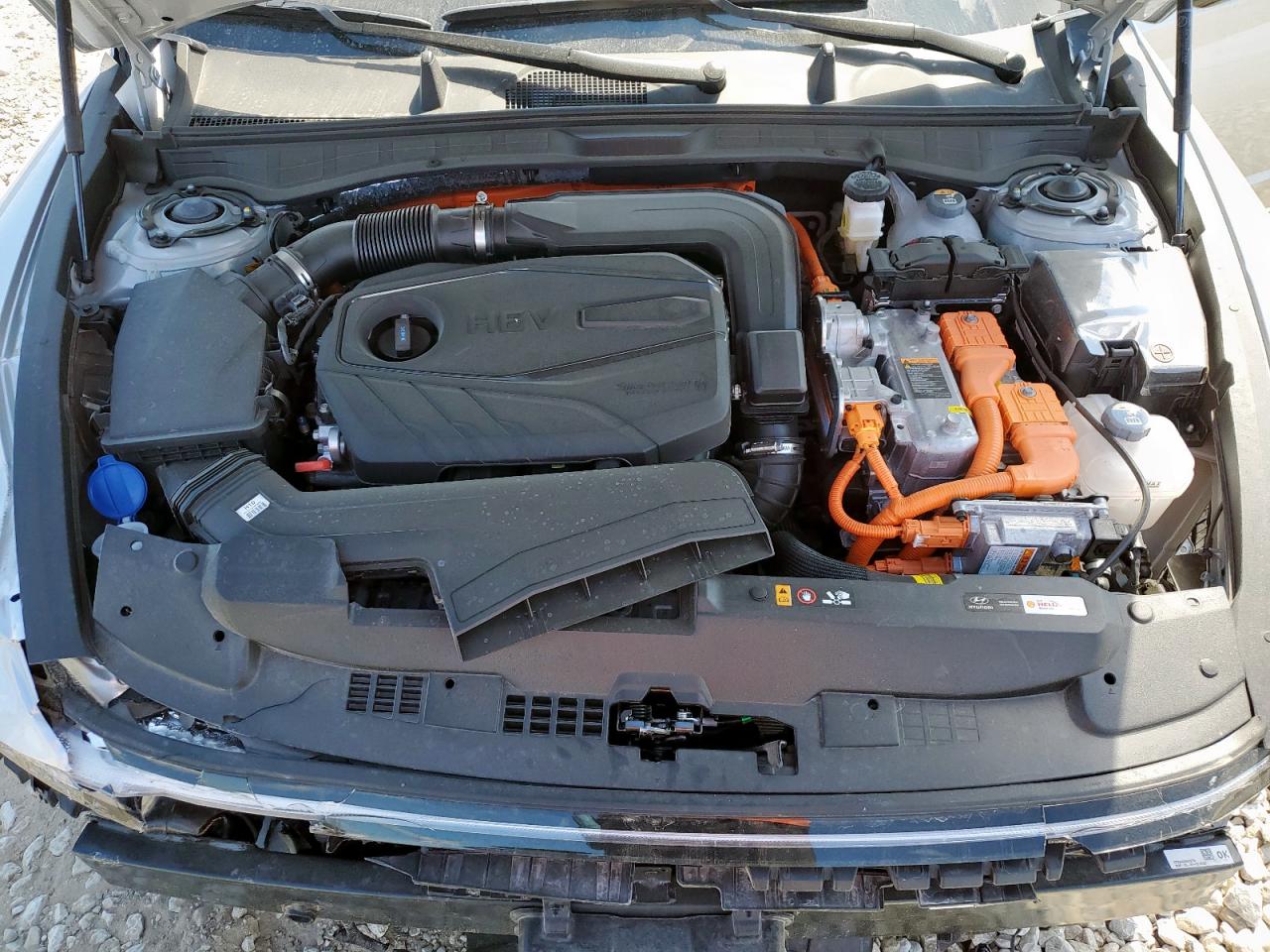 Hyundai SONATA Hybrid Image 5