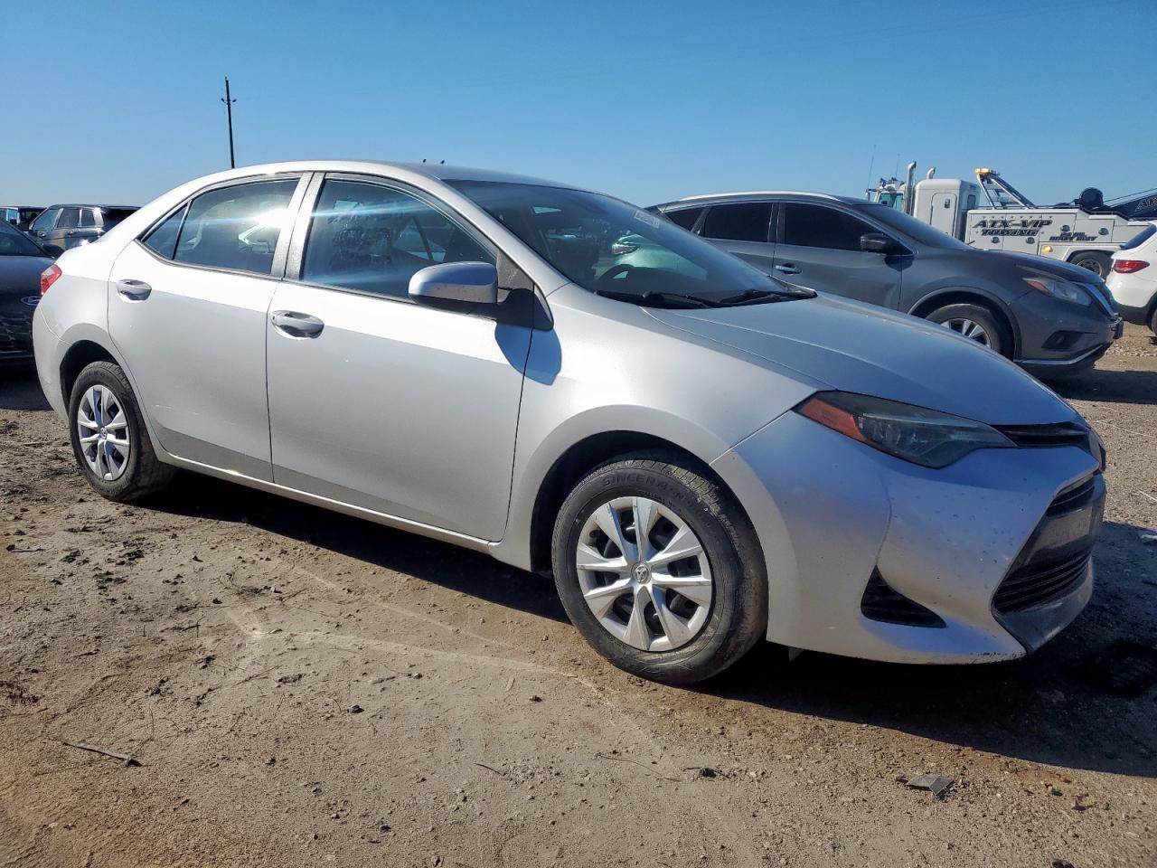 Toyota Corolla L Image 4