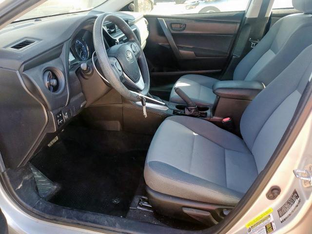 Toyota Corolla L Image 8