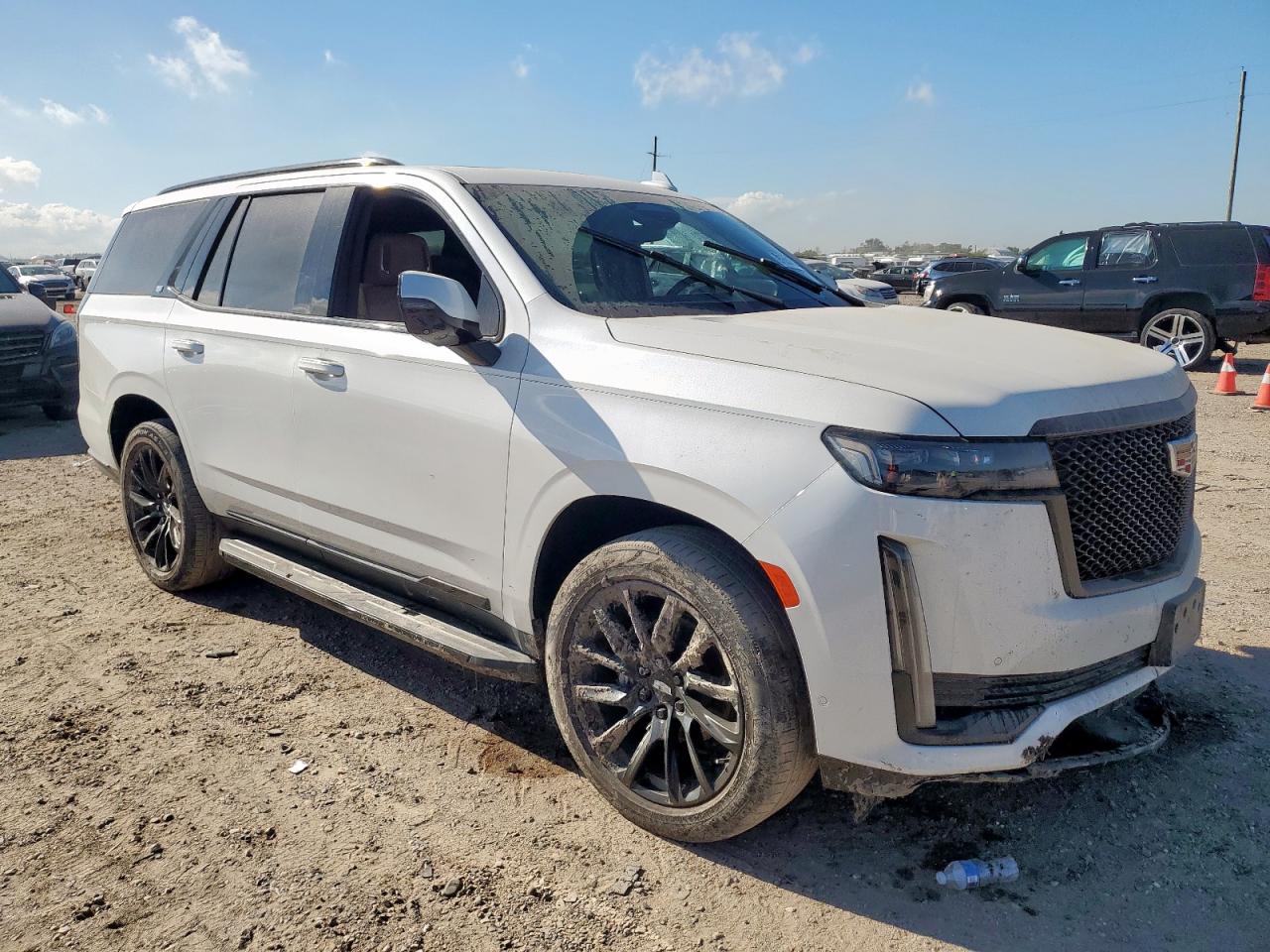 Cadillac Escalade Sport Image 9