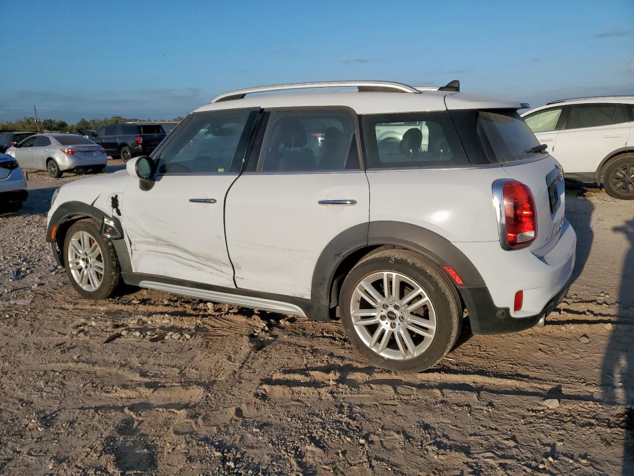 MINI Cooper S Countryman Image 2