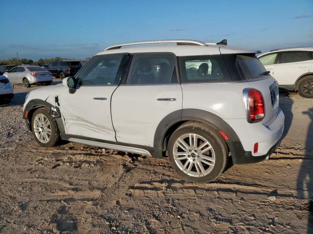 MINI Cooper S Countryman Image 2