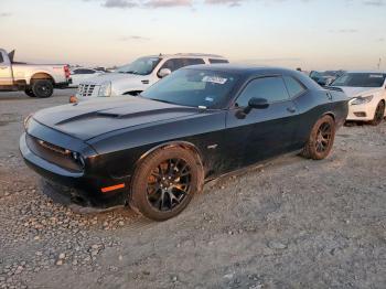  Salvage Dodge Challenger