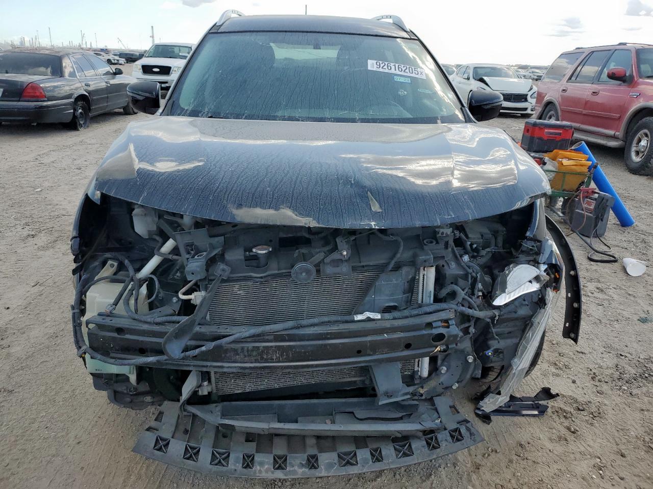 Nissan Rogue S Image 6