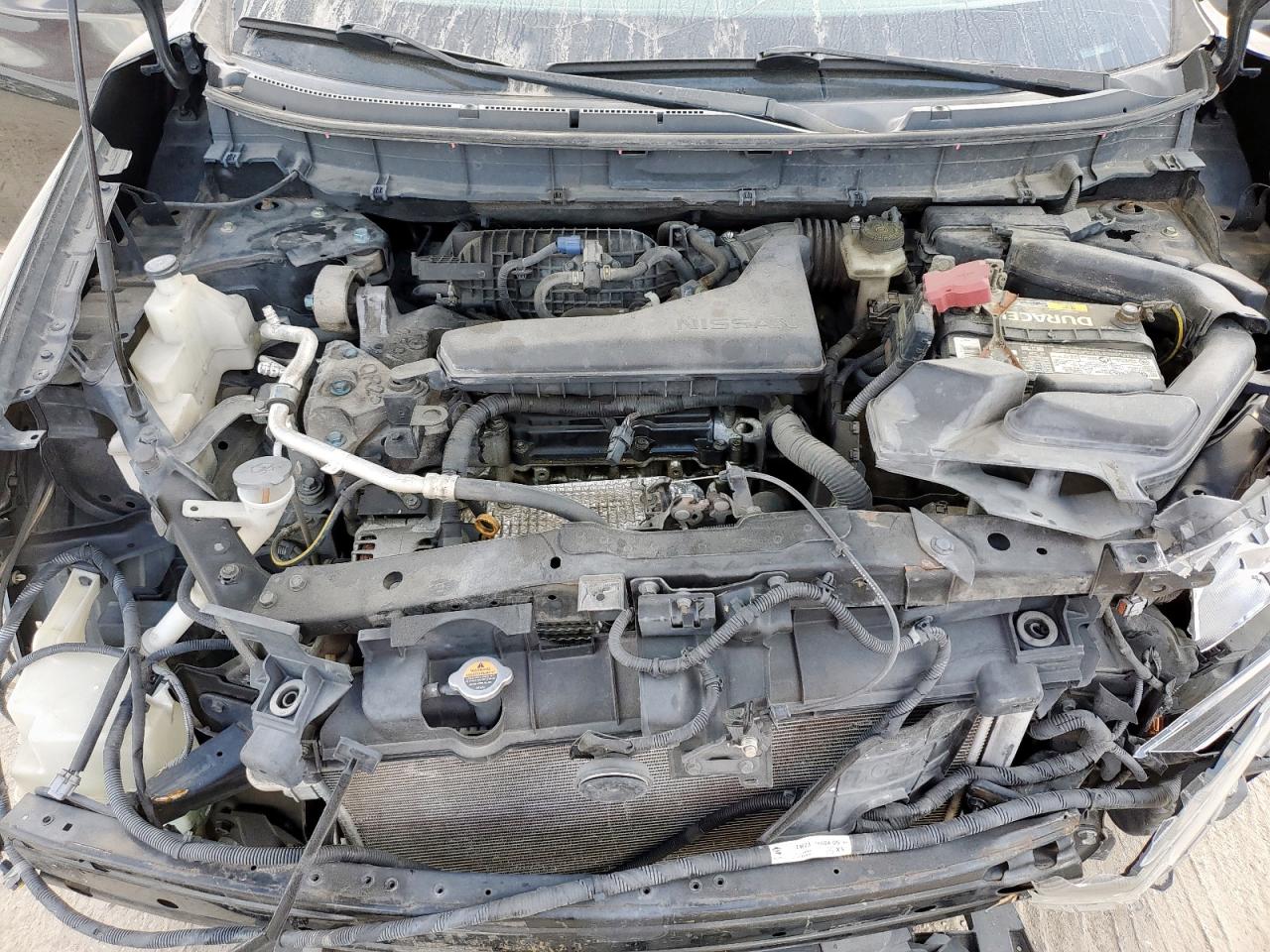 Nissan Rogue S Image 2