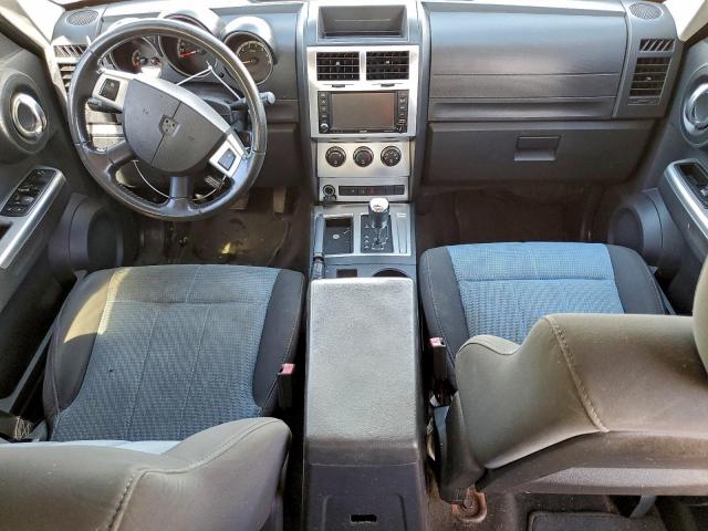 Dodge Nitro R/t Image 5