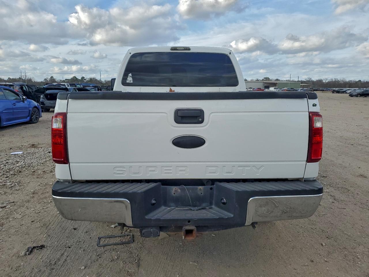 Ford F-250 Super Duty Image 10