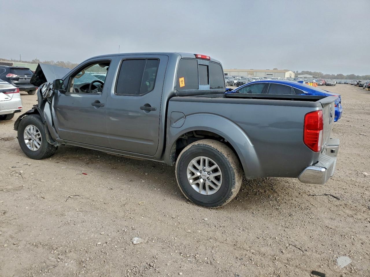 Nissan Frontier S Image 2