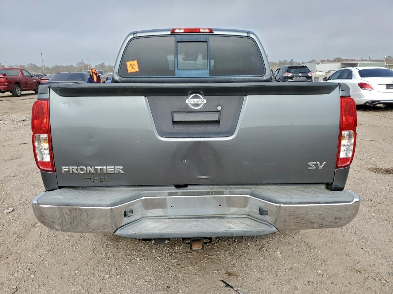 Nissan Frontier S Image 4