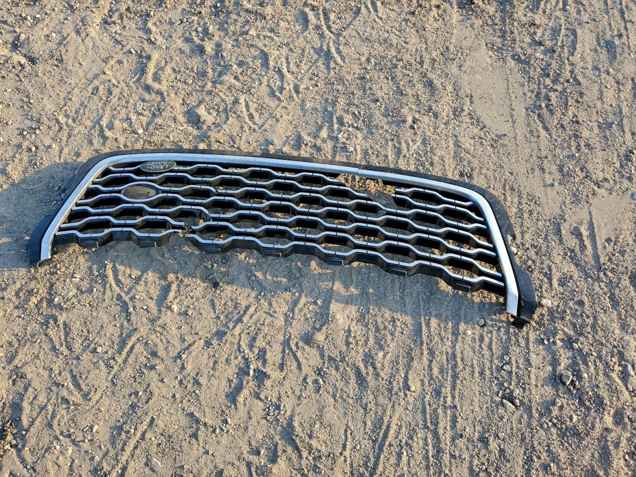 Land Rover Range Rover S Image 3