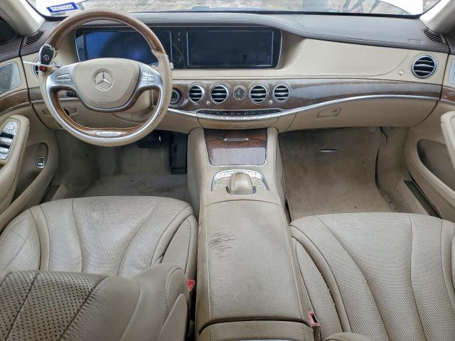 Mercedes-Benz S-Class 550 Image 5