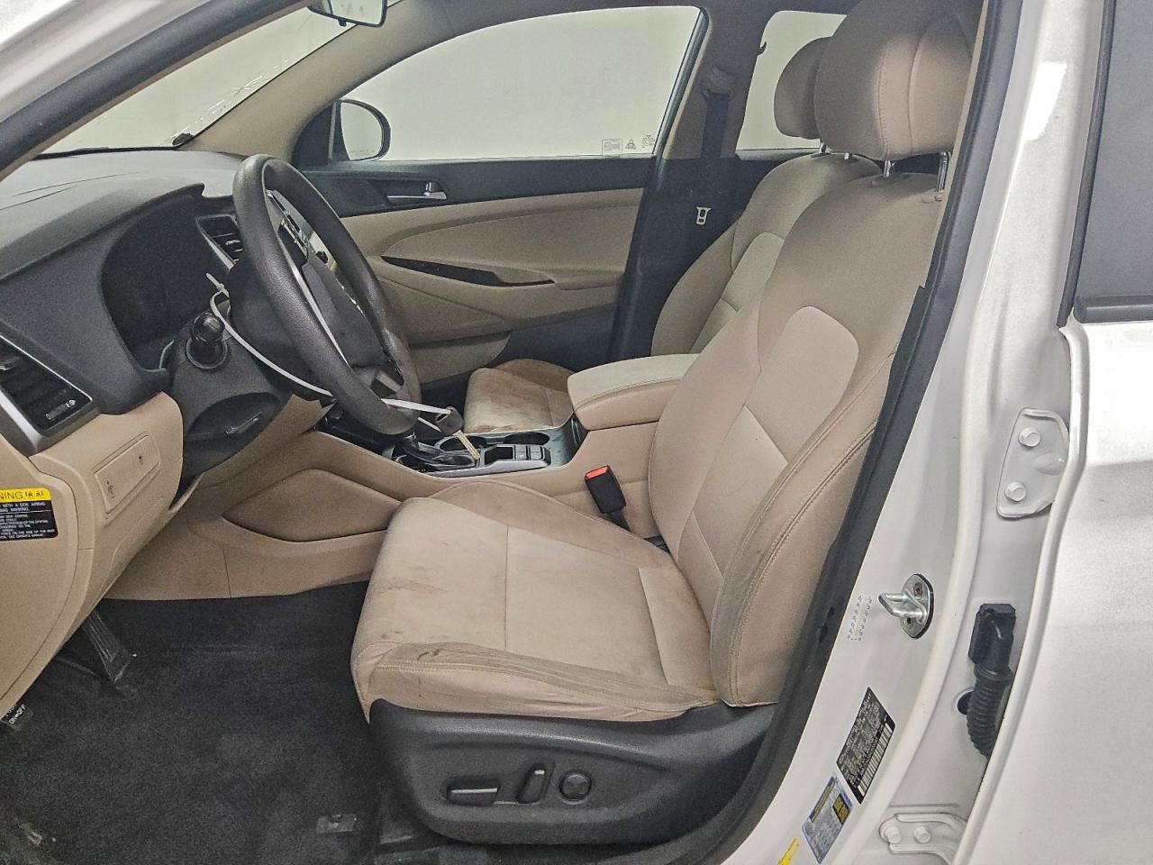 Hyundai TUCSON Limited Image 7