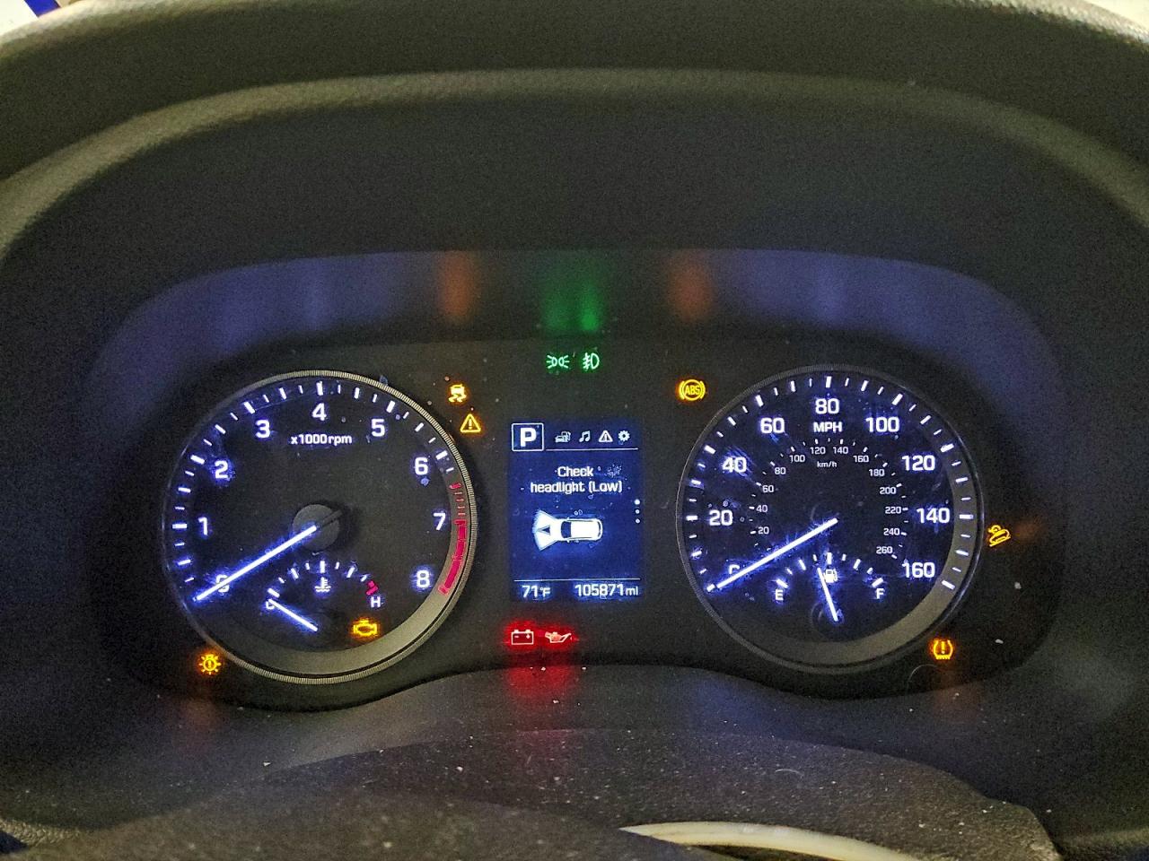 Hyundai TUCSON Limited Image 10