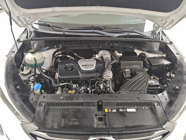 Hyundai TUCSON Limited Image 8