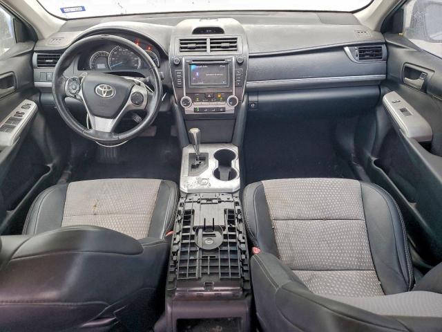 Toyota Camry L Image 9