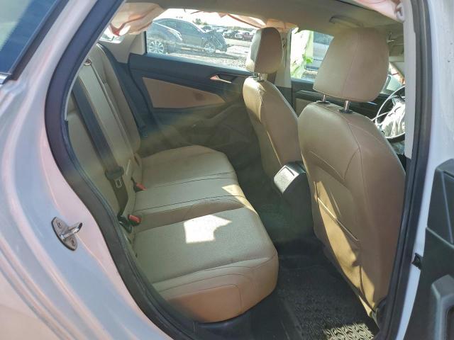 Volkswagen Jetta Sel Image 9