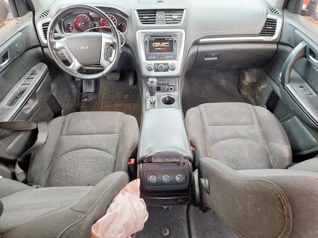 GMC Acadia Sle Image 3