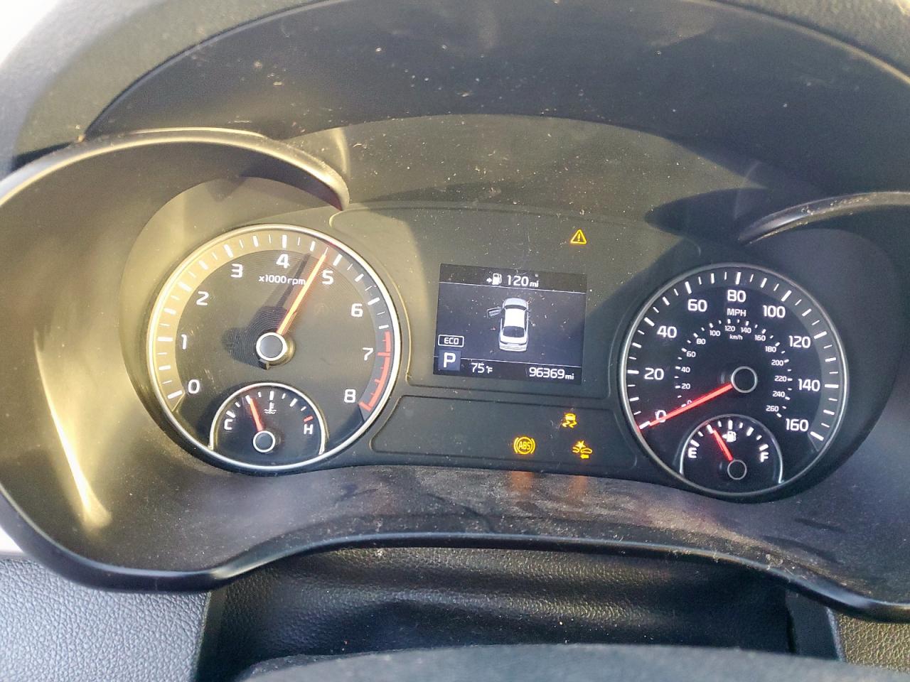 Kia Optima Lx Image 8