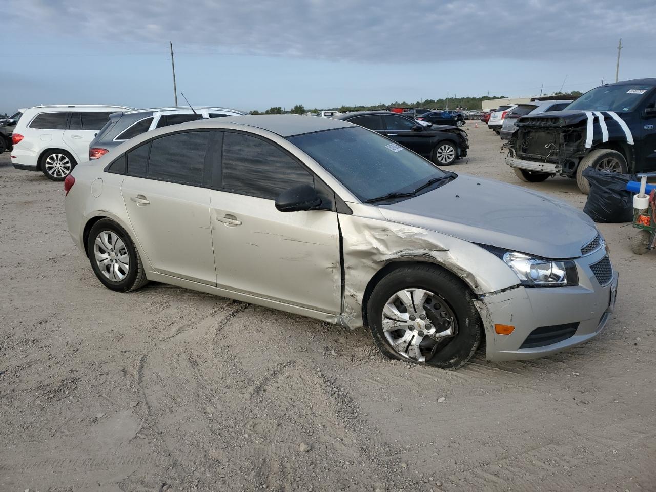 Chevrolet Cruze Ls Image 5