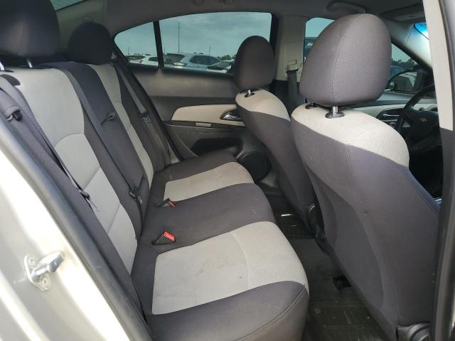 Chevrolet Cruze Ls Image 2