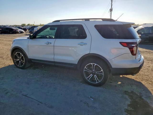 Ford Explorer Sport Image 7