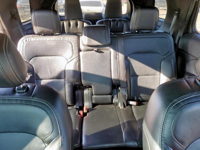 Ford Explorer Sport Image 12