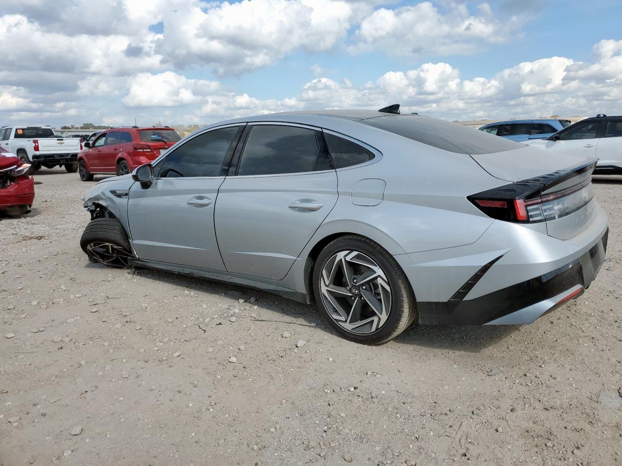 Hyundai SONATA Sel Image 9