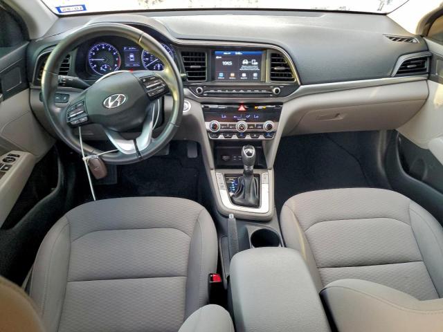 Hyundai ELANTRA Sel Image 7