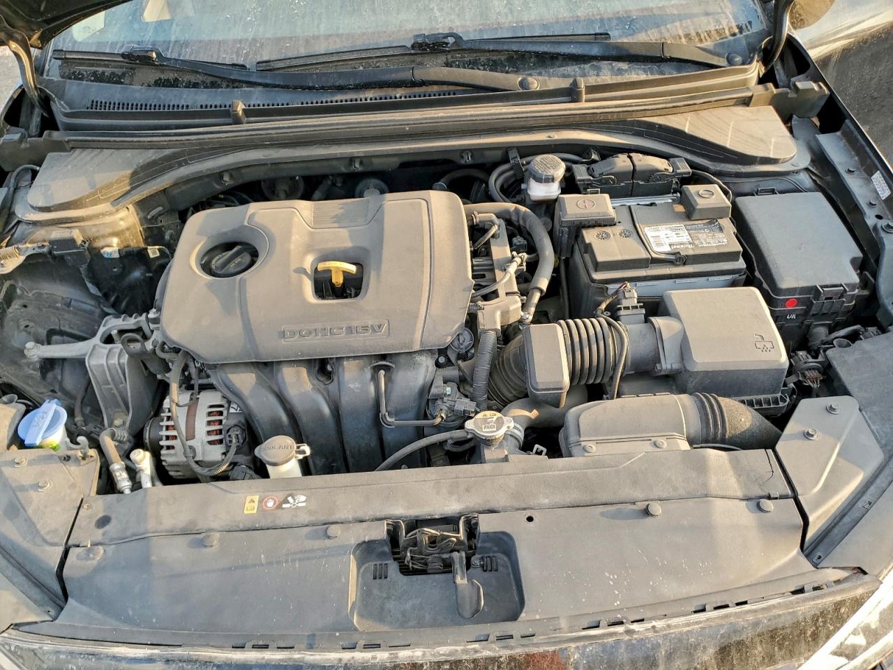 Hyundai ELANTRA Sel Image 12