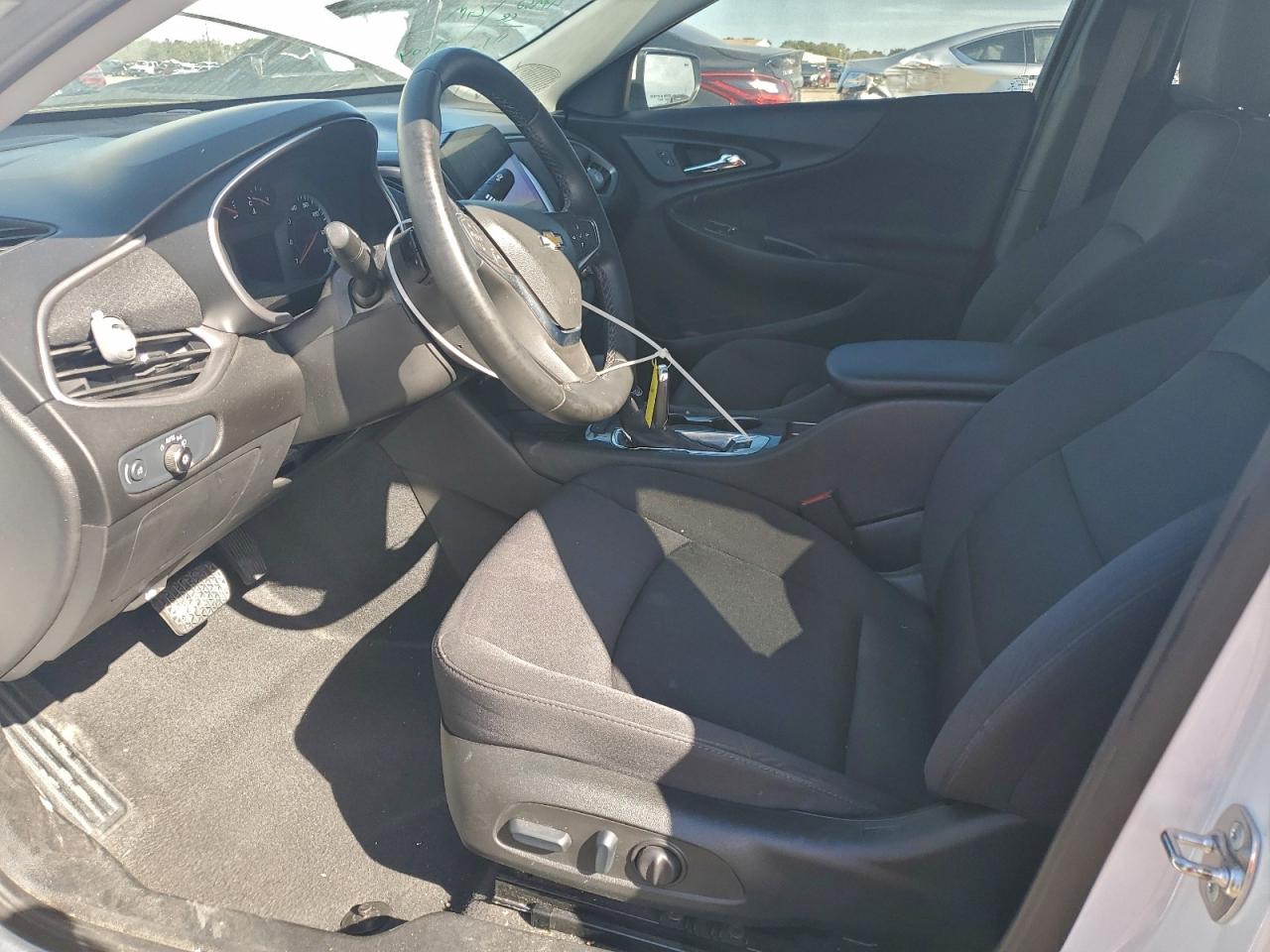 Chevrolet Malibu Rs Image 11