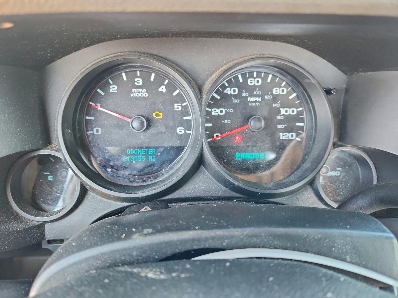 Chevrolet Silverado C1500 Image 10