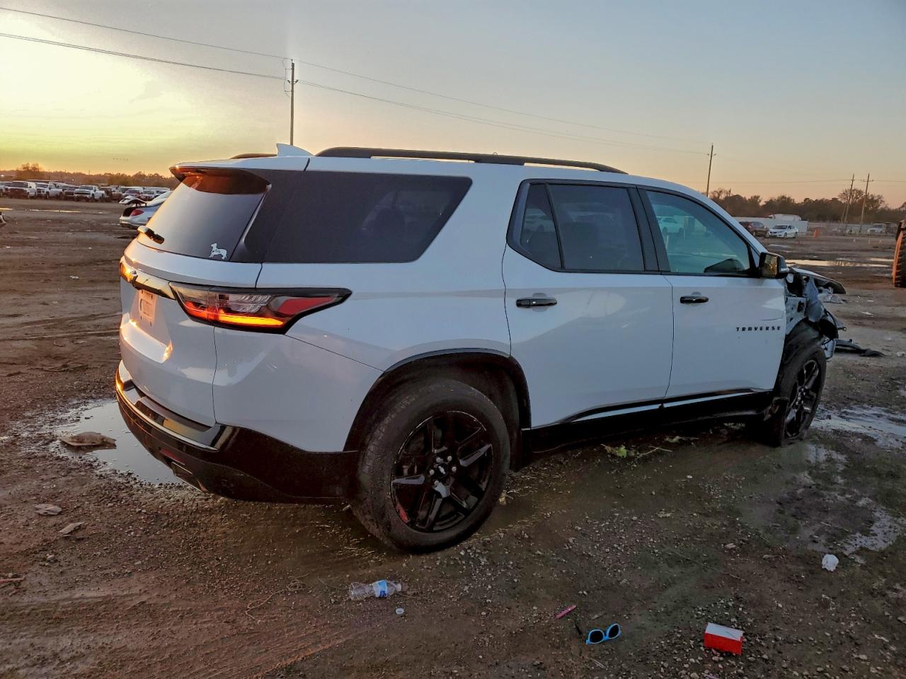 Chevrolet Traverse Premier Image 4