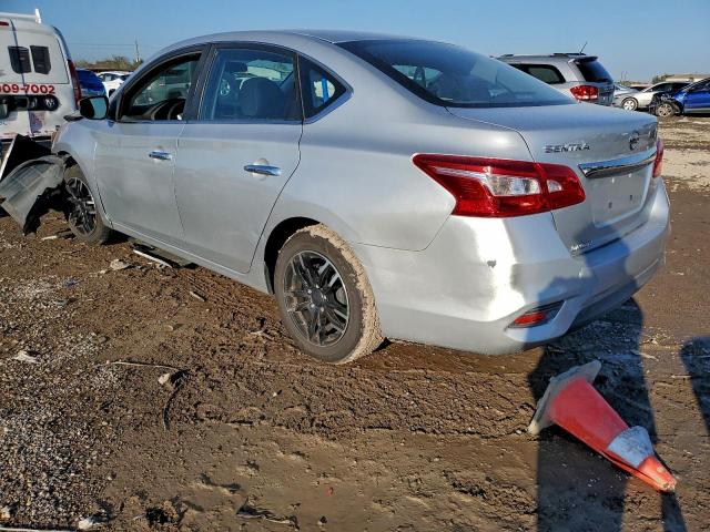 Nissan Sentra S Image 6