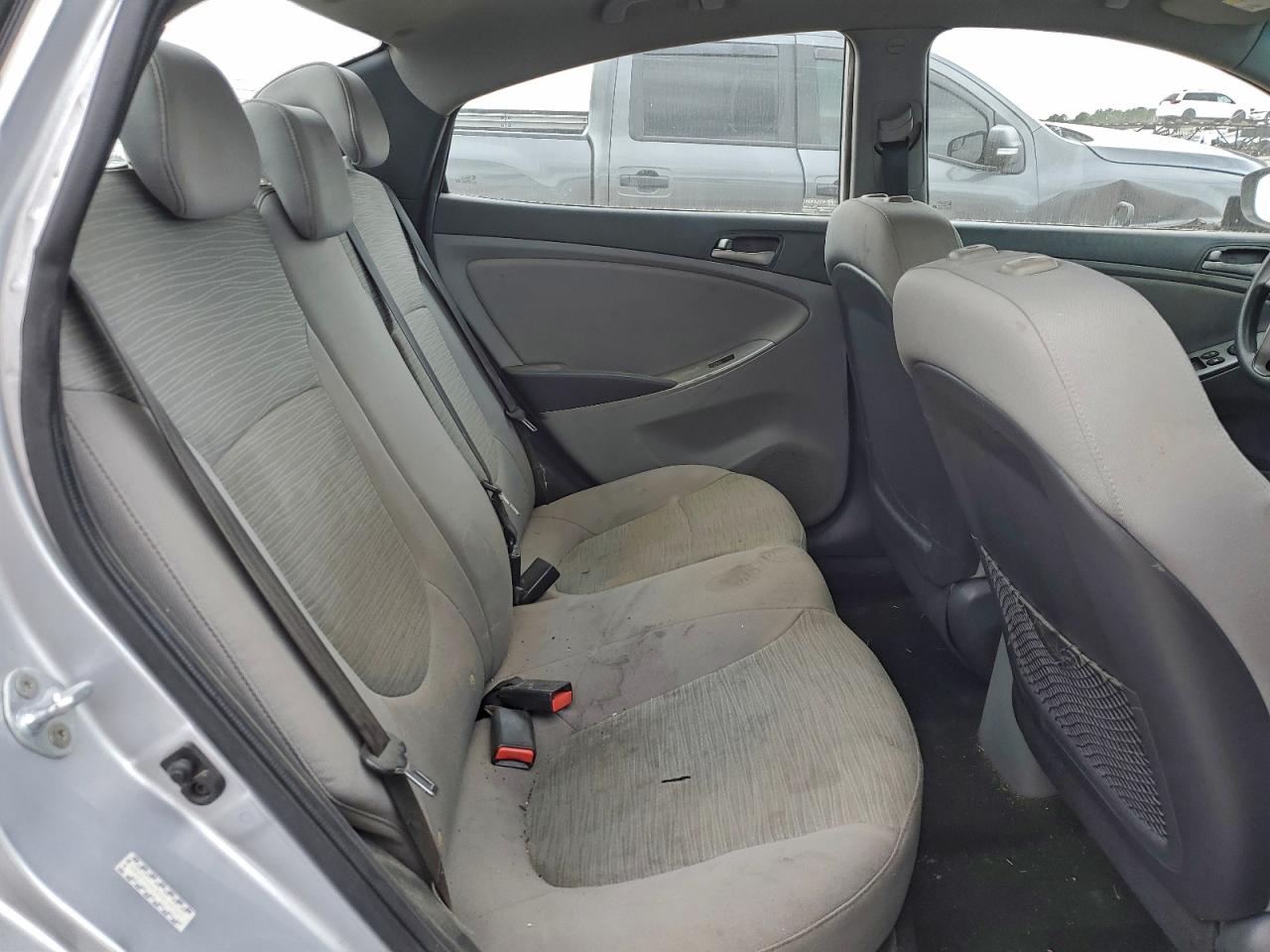 Hyundai ACCENT Se Image 6