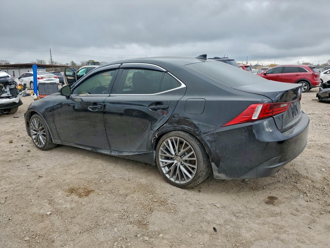 Lexus Is 250 Image 12