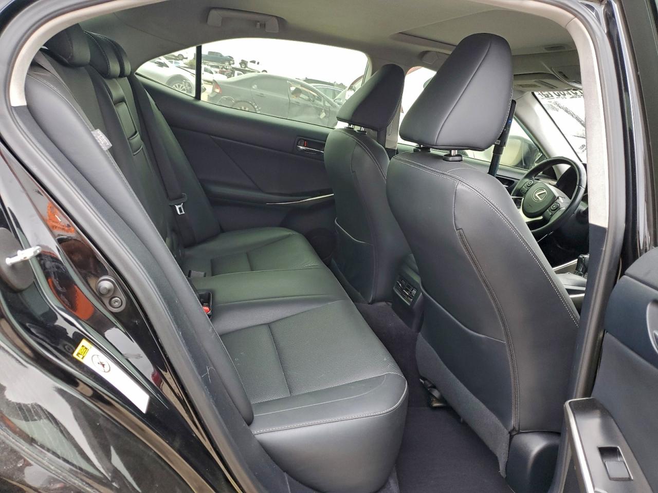 Lexus Is 250 Image 9