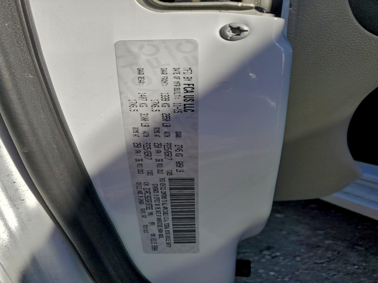 Chrysler Minivan Touring Image 5